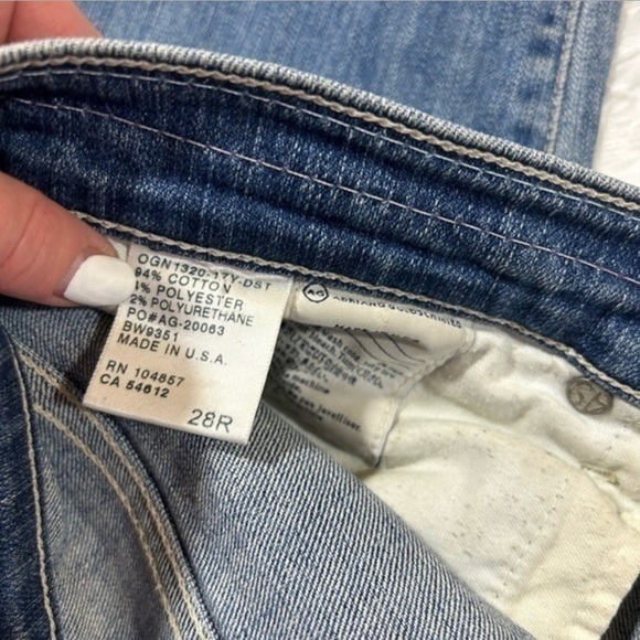 AG Tomboy Relaxed Straight Leg Crop Jeans - Picture 4 of 4